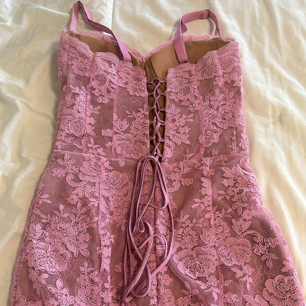 V. Chapman Dress - Picture 13 of 15